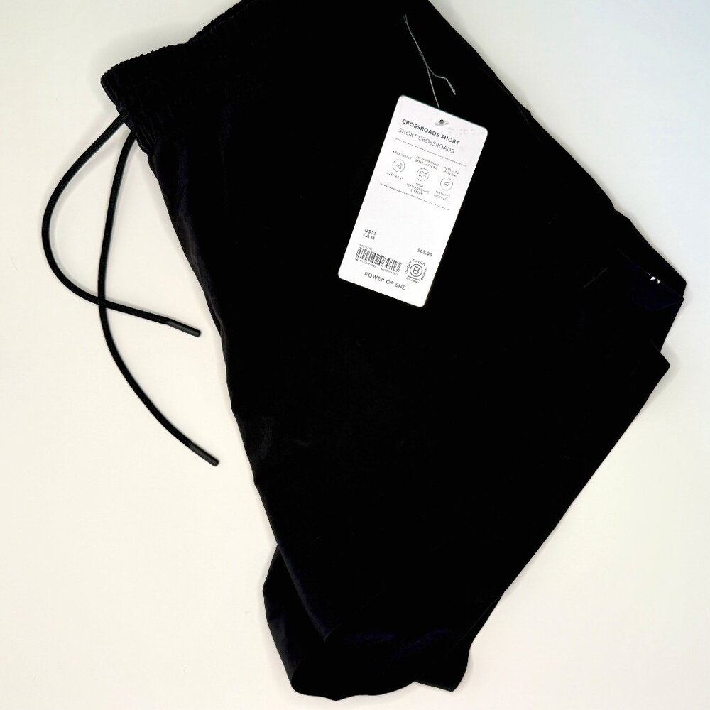 Athleta Crossroads Shorts NWT